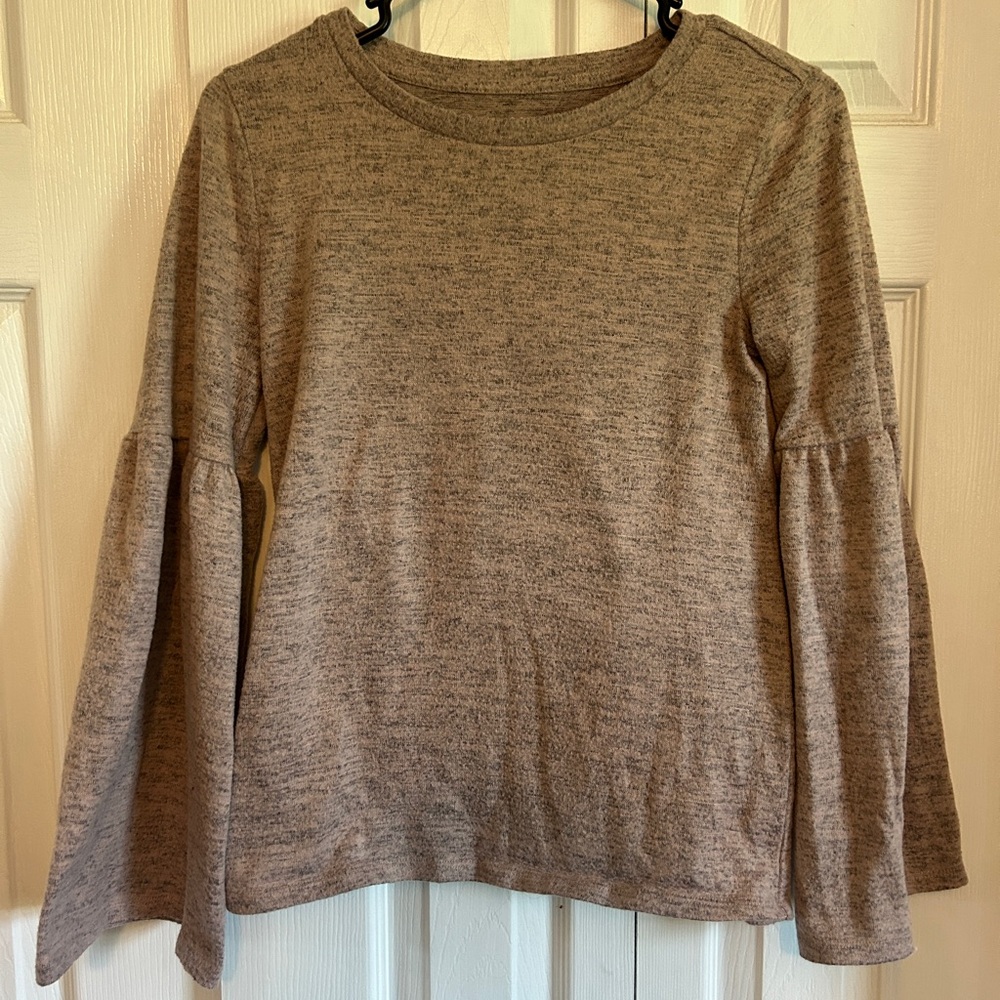 Sweater with bell sleeves